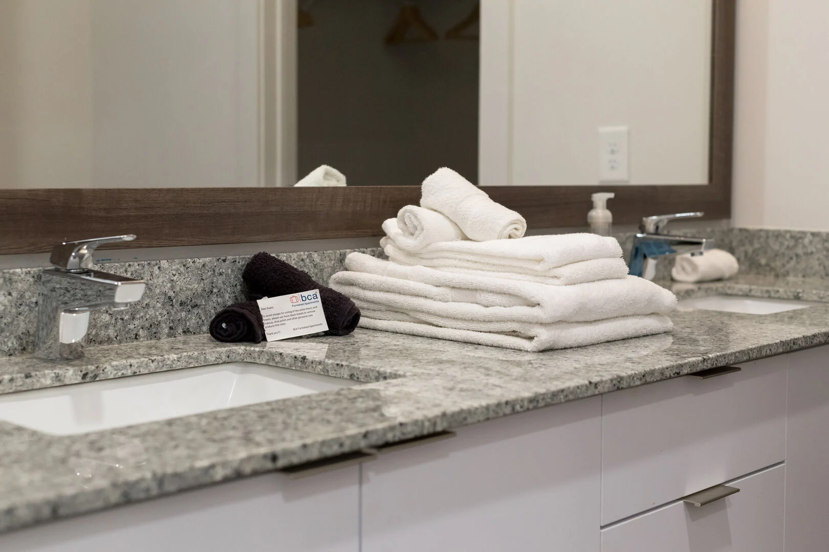 Bathroom sinks with towels